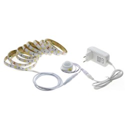 KIT 2 FITAS LED 3000K C/ SENSORES PIR E ALIMENTADOR