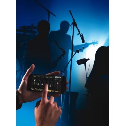 SOUNDCRAFT UI-12 MESA MISTURA DIGITAL