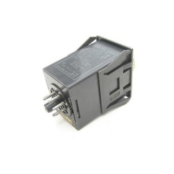 PROGRAMADOR / TEMPORIZADOR 24V SOCKET AT8 OMRON TDL-7
