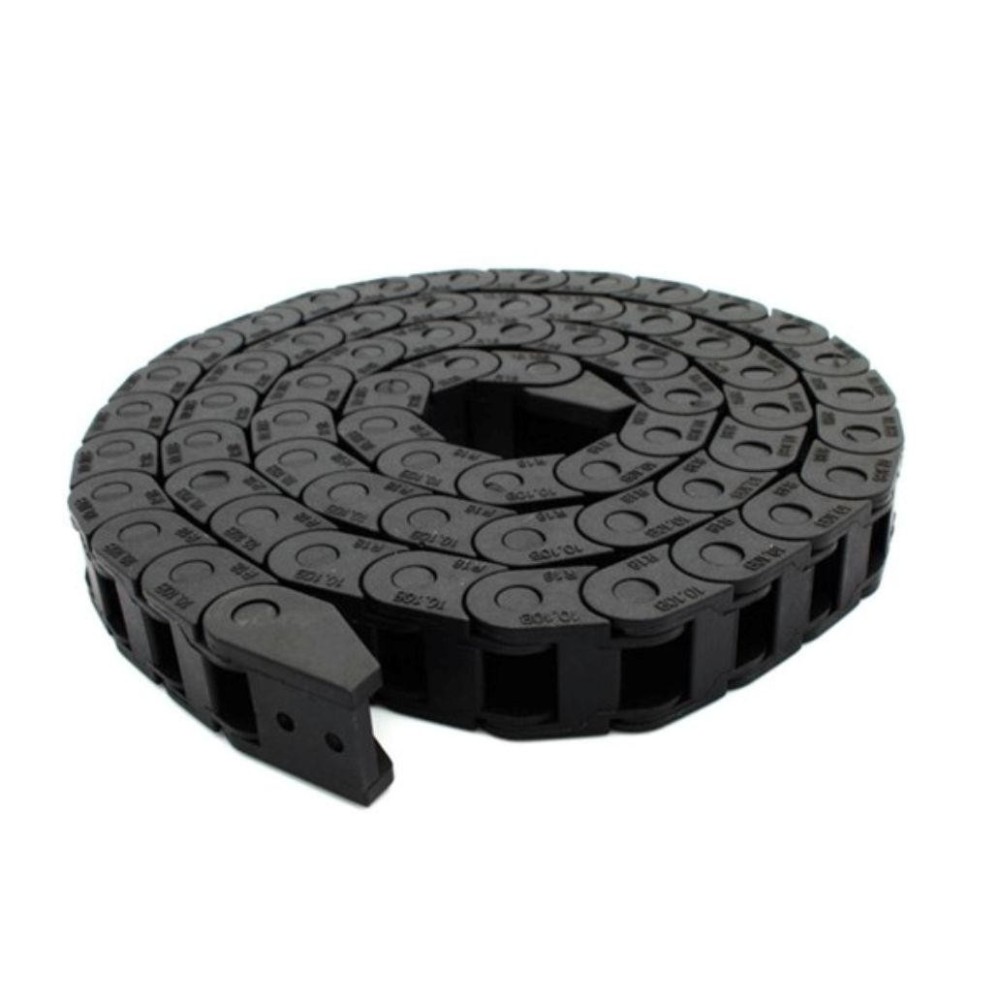 PASSA CABOS CORRENTE PLASTICO 7x7mm PRETO 1MT